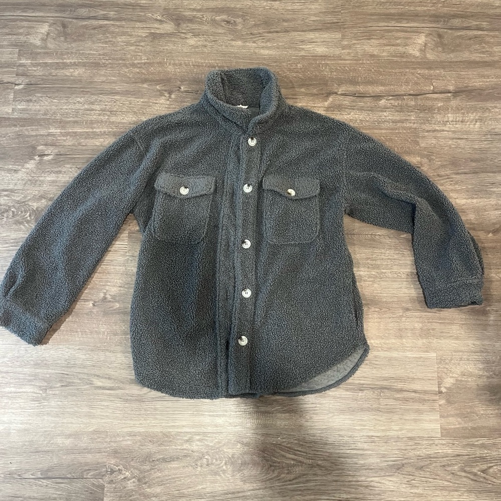 Cozy Gray Button-Up Fleece Jacket